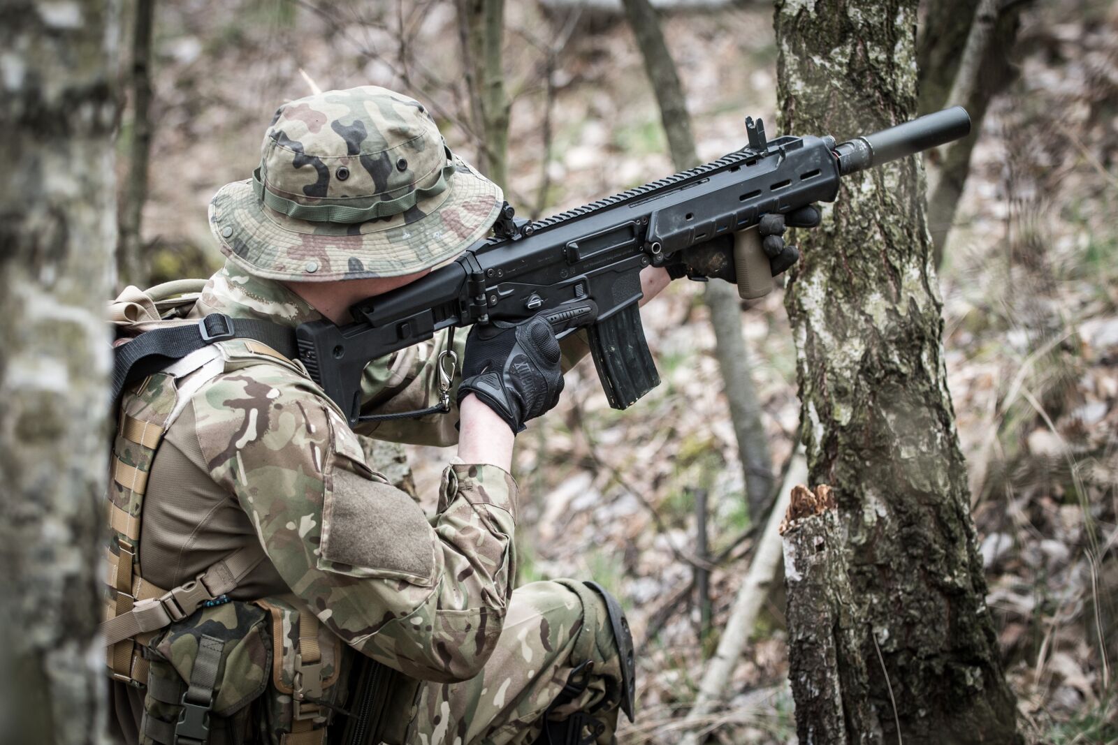 Nikon D800 sample photo. Soldier, the war, the photography
