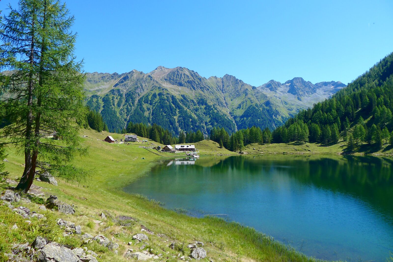Panasonic Lumix DMC-LX5 sample photo. Bergsee, styria-austria, nature photography