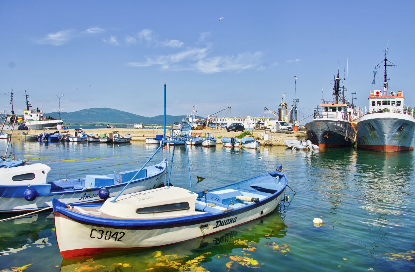 Sony a6500 sample photo. Boats, maritime, pleasure photography