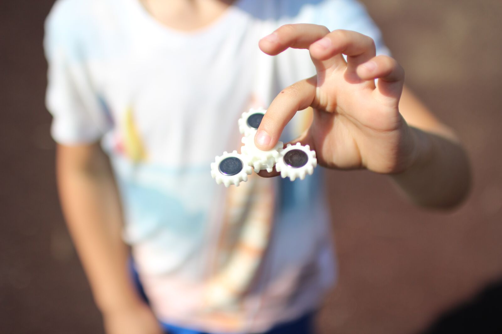 Canon EOS 60D sample photo. Boy, hand, young photography