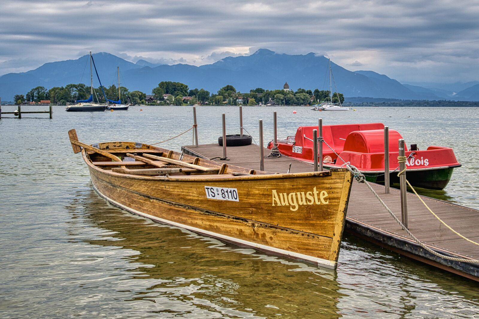 Nikon D7500 sample photo. Boat, dock, lake photography