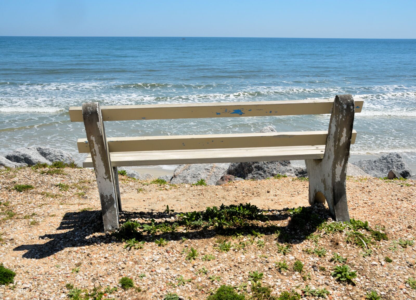 Nikon D7000 sample photo. Bench seat, beach, view photography