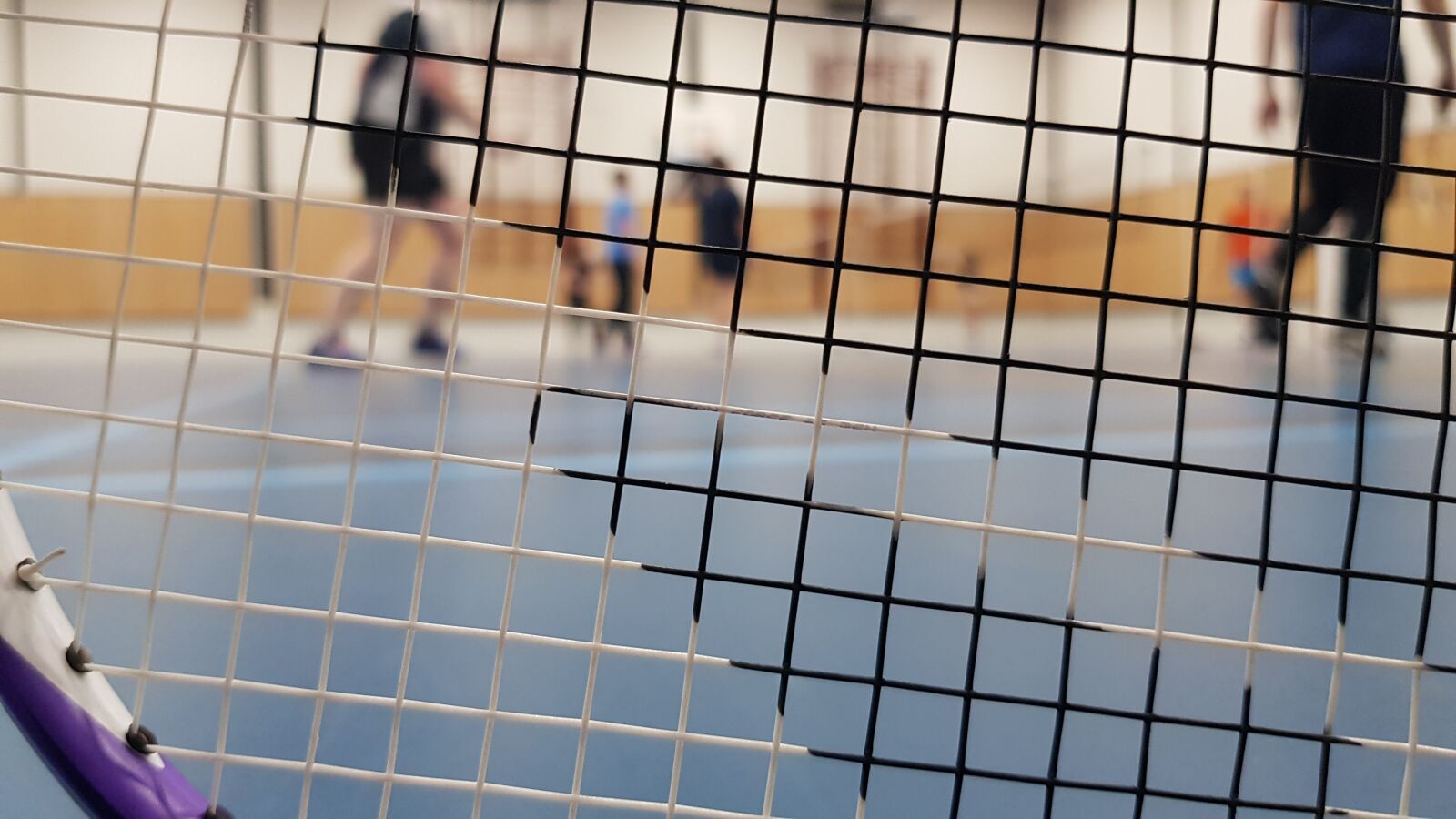 Samsung Galaxy S8 sample photo. Badminton, sports, indoor photography