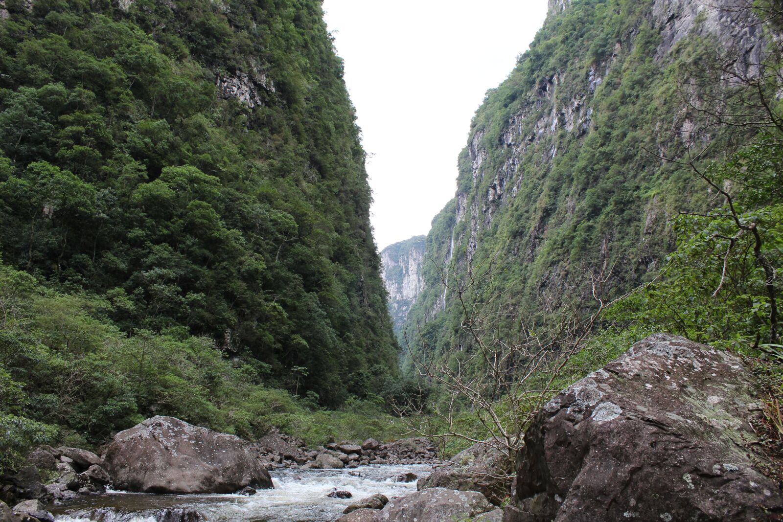 Canon EOS 1300D (EOS Rebel T6 / EOS Kiss X80) sample photo. Canyon, nature, the river photography