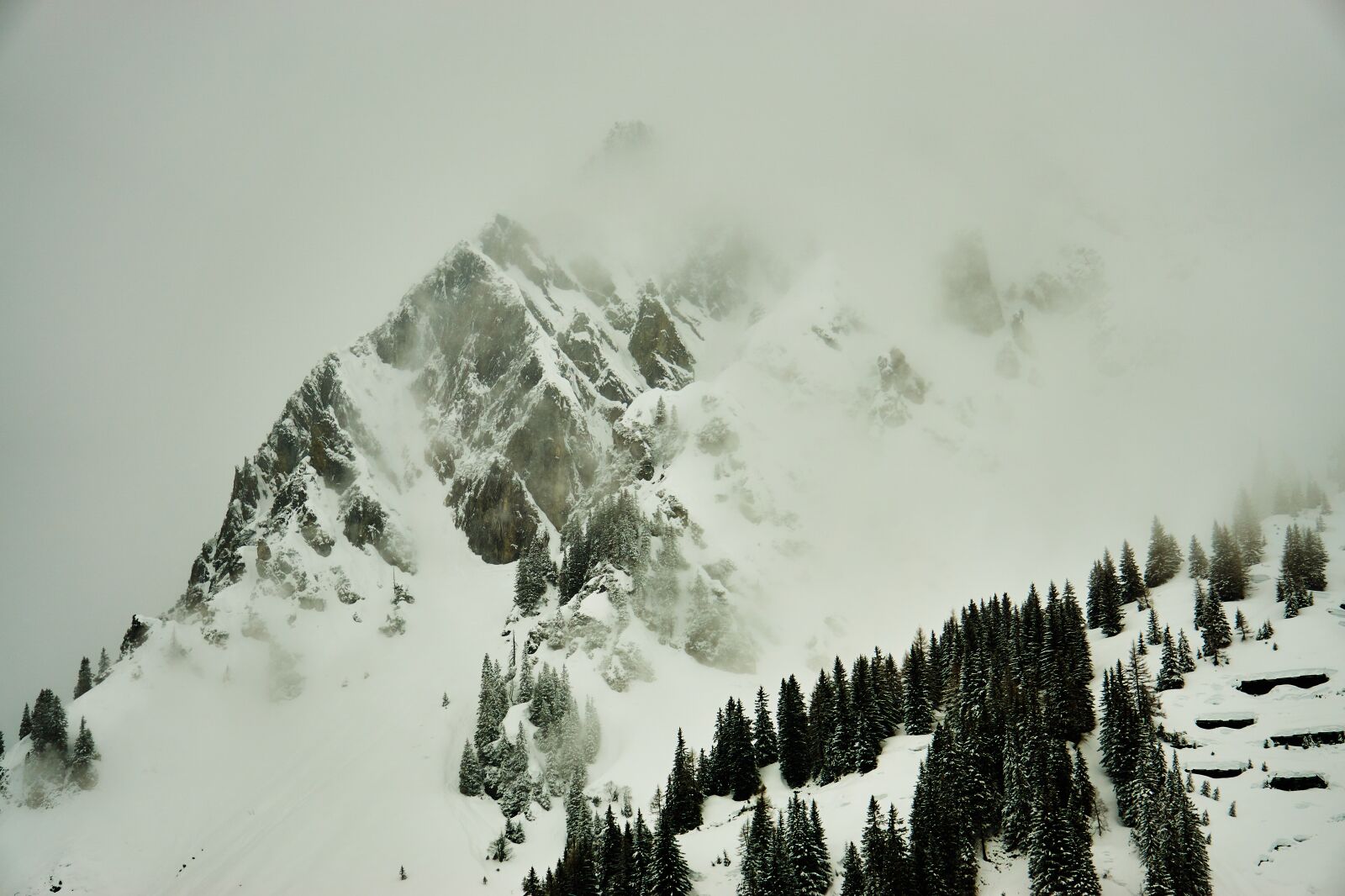 Sony a6000 sample photo. Mountains, alpine, arlberg pass photography