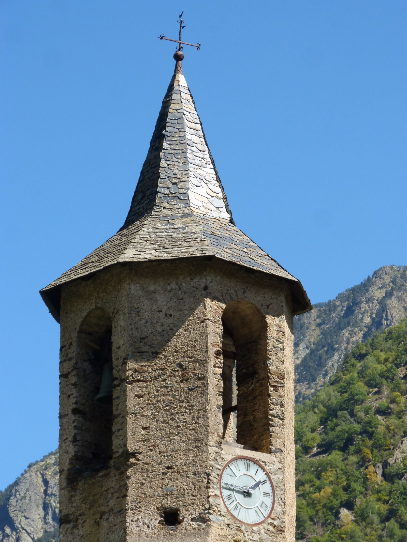 Panasonic DMC-FZ62 sample photo. Bell tower, romanesque, pyrenee photography