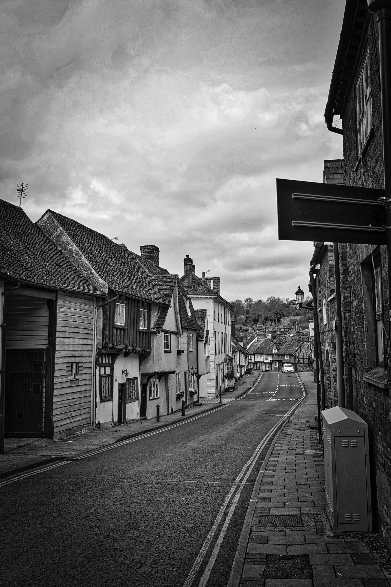 Sony Cyber-shot DSC-RX100 III sample photo. Road, narrow, laneway photography