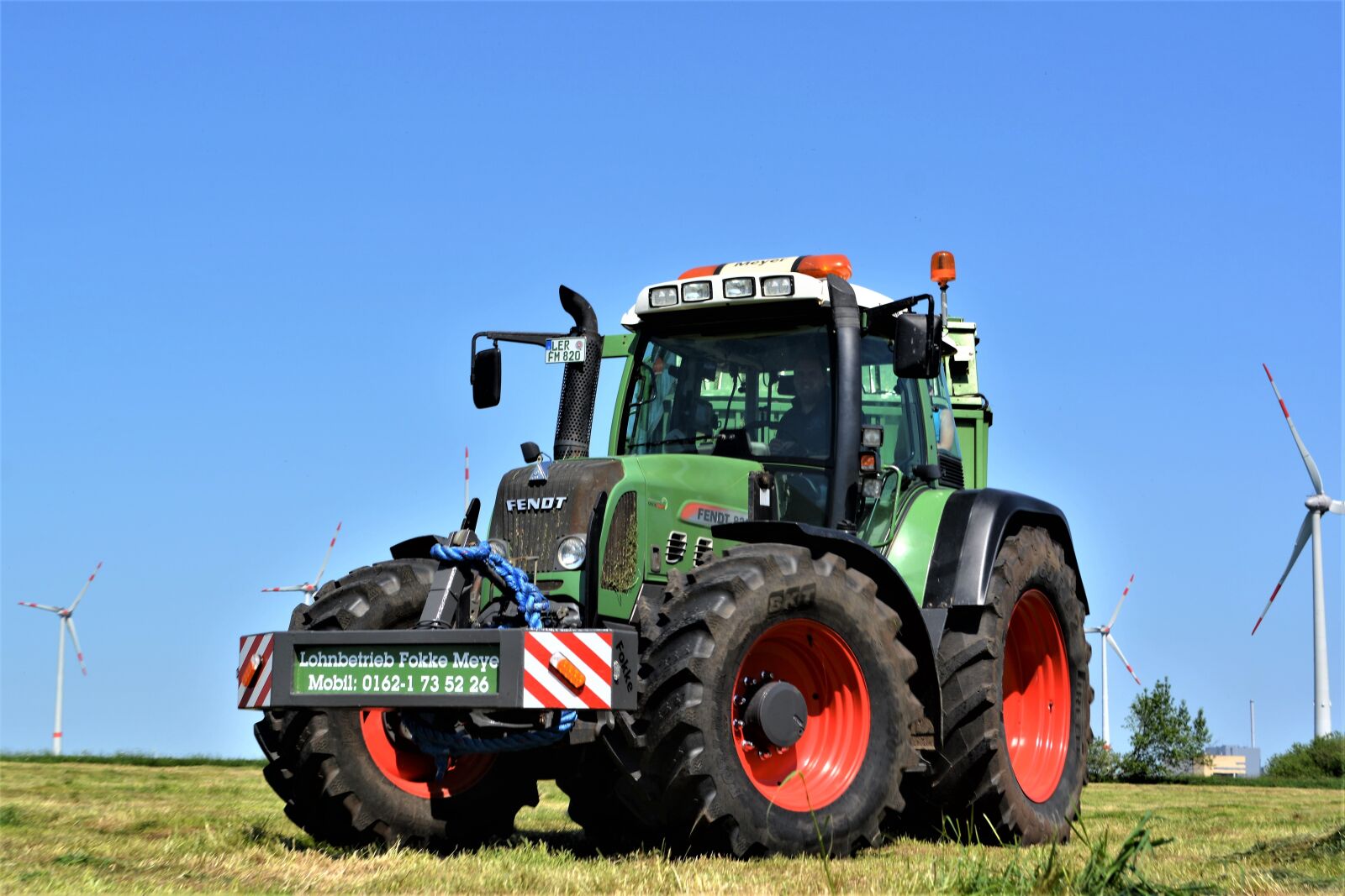 Nikon D5200 sample photo. Tractors, tractor, silo photography