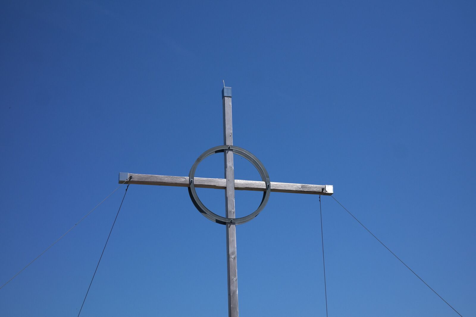 Samsung NX300 sample photo. Summit cross, bschiesser, mountain photography