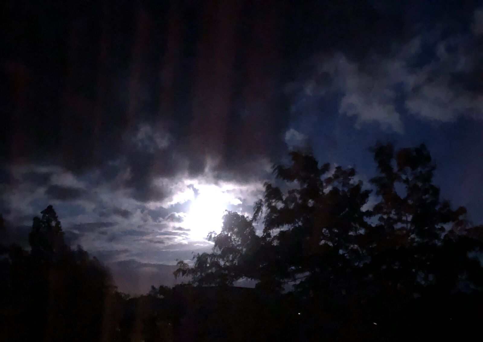 iPhone 8 Plus back dual camera 3.99mm f/1.8 sample photo. Clouds, moon, heaven photography