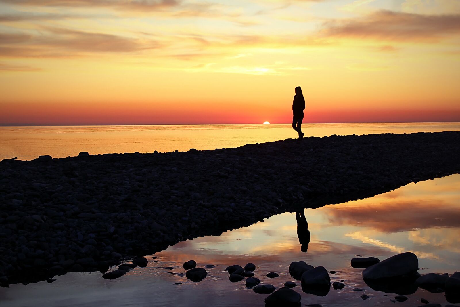 Canon EOS 600D (Rebel EOS T3i / EOS Kiss X5) sample photo. Sea, sunset, sky photography