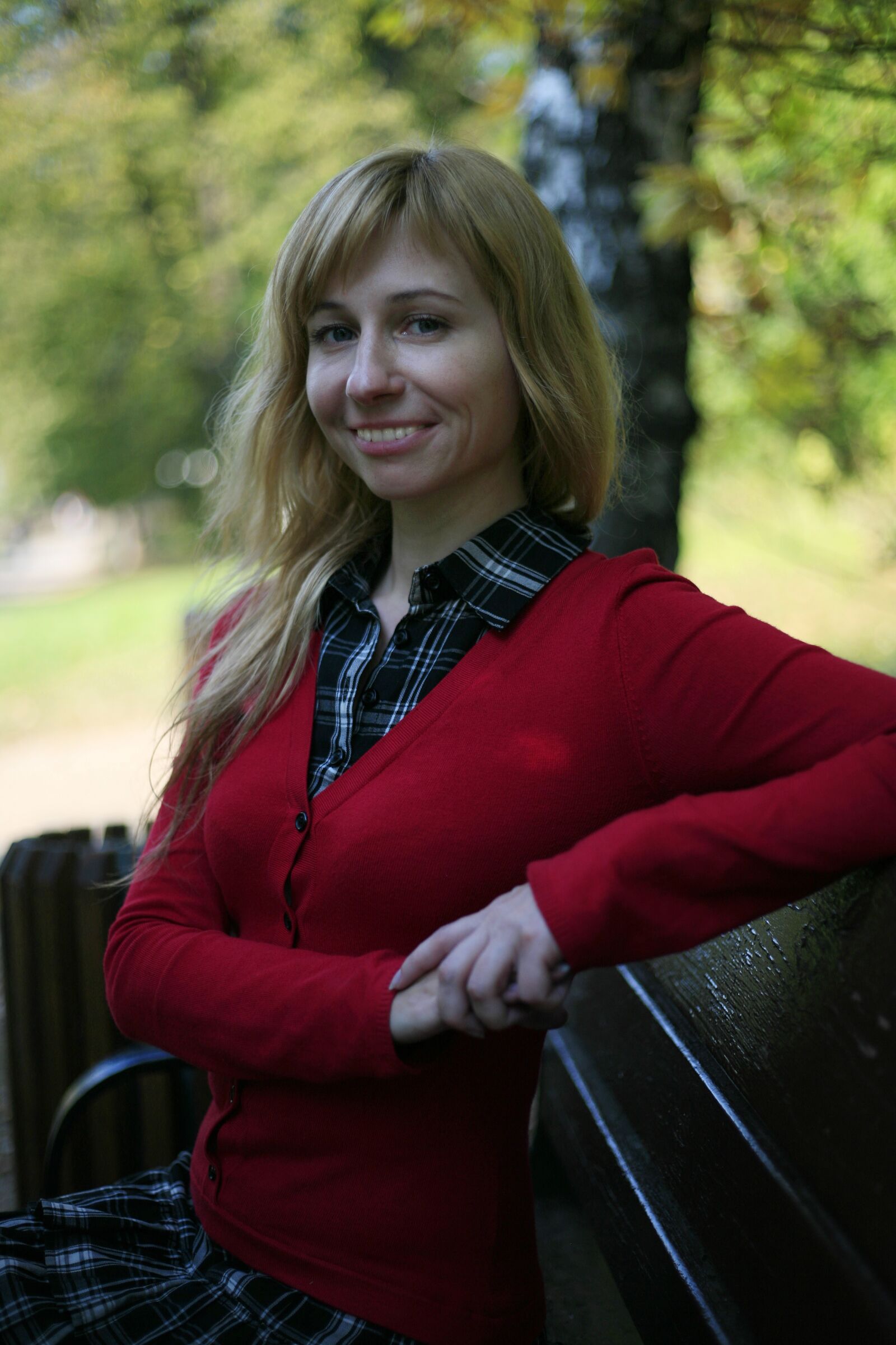 Canon EOS 5D sample photo. Smile, student, college photography