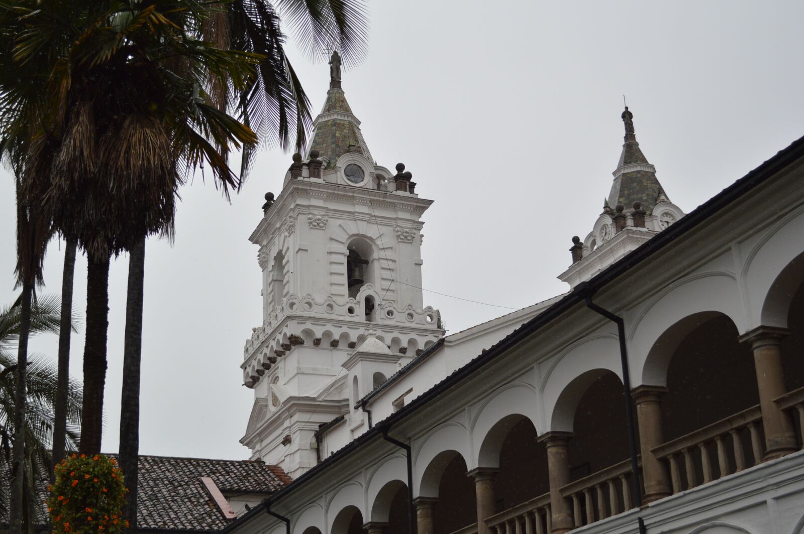 Nikon D3200 sample photo. Church, san francisco, quito photography