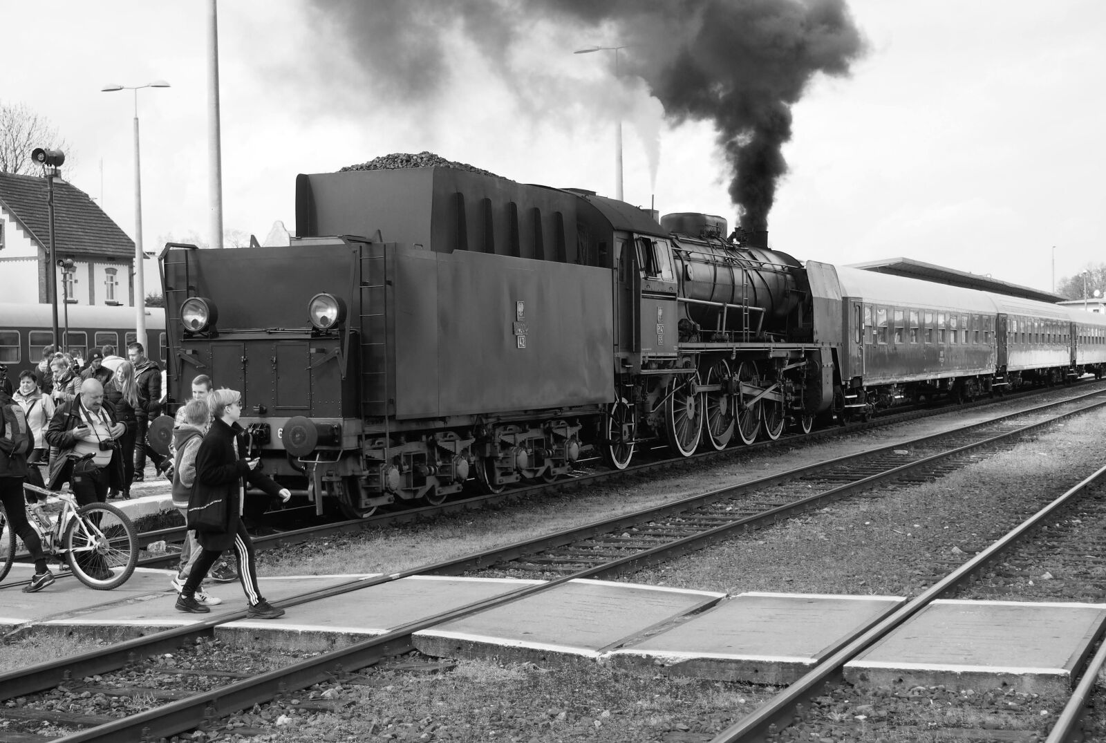 Olympus PEN E-PL6 sample photo. Train, locomotive, steam locomotive photography