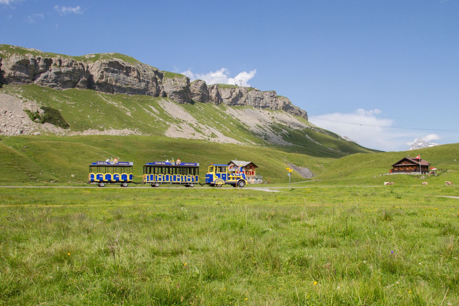 Canon EOS 7D sample photo. Tourist train, mountain railway photography
