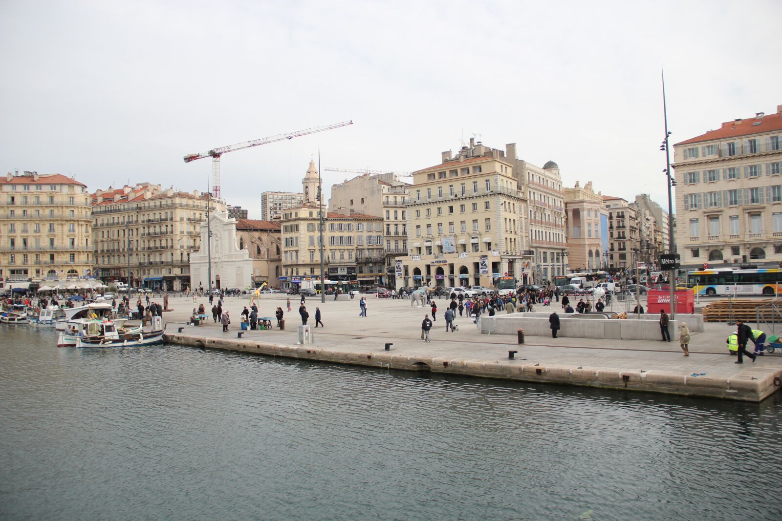 Canon EOS 550D (EOS Rebel T2i / EOS Kiss X4) sample photo. Marseilles, port, boat photography