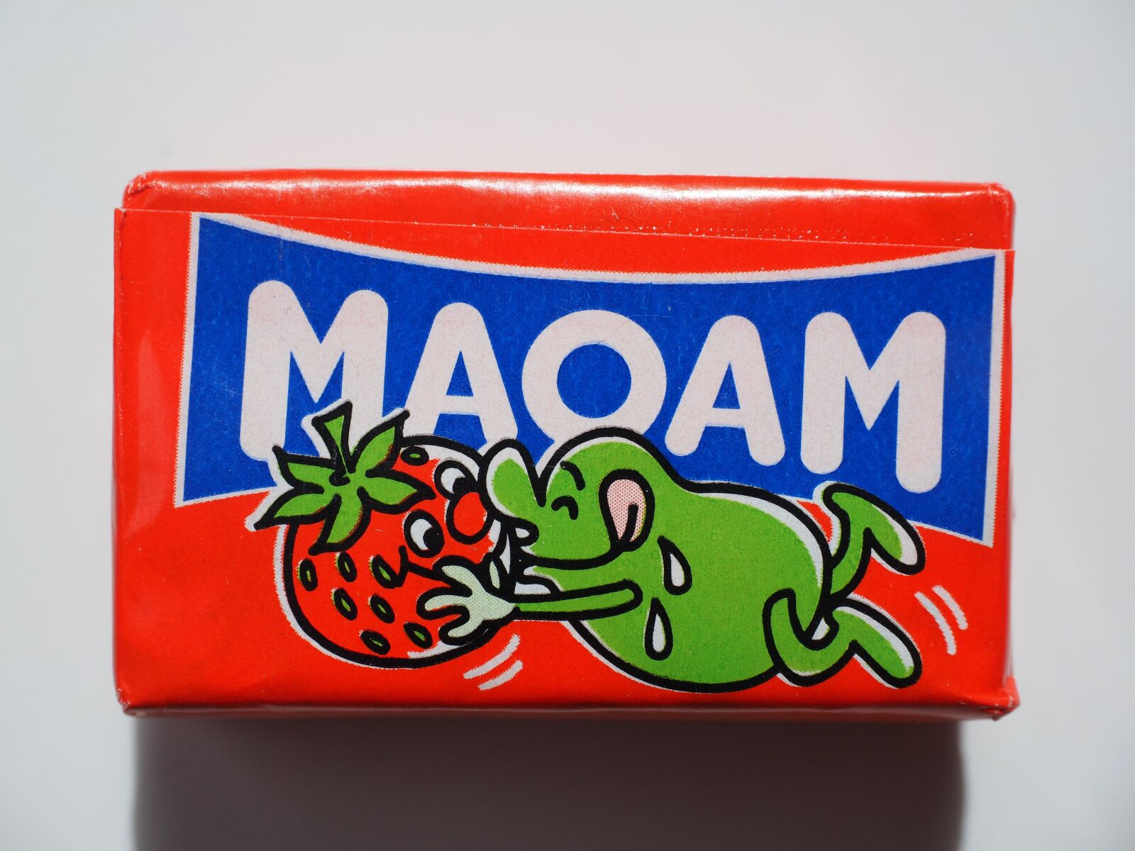 Olympus OM-D E-M1 + Olympus M.Zuiko Digital ED 12-40mm F2.8 Pro sample photo. Maoam, chewy candy, sweetness photography