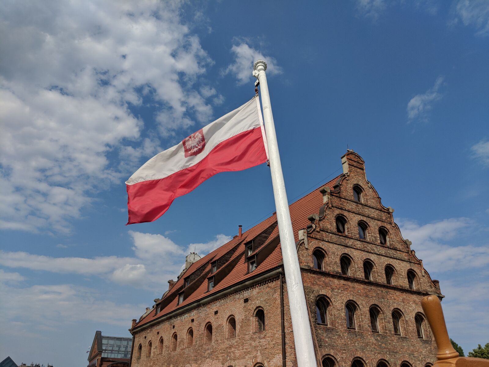 Google Pixel 2 XL sample photo. Flag, poland, the nation photography
