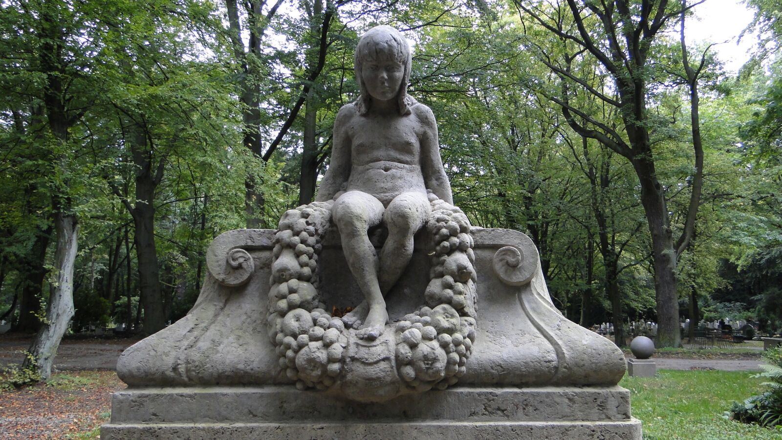 Sony Cyber-shot DSC-HX1 sample photo. Monument, figure, character photography