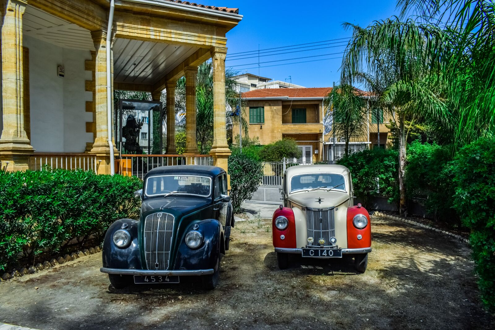 Nikon D3300 sample photo. Old cars, classic, outdoors photography