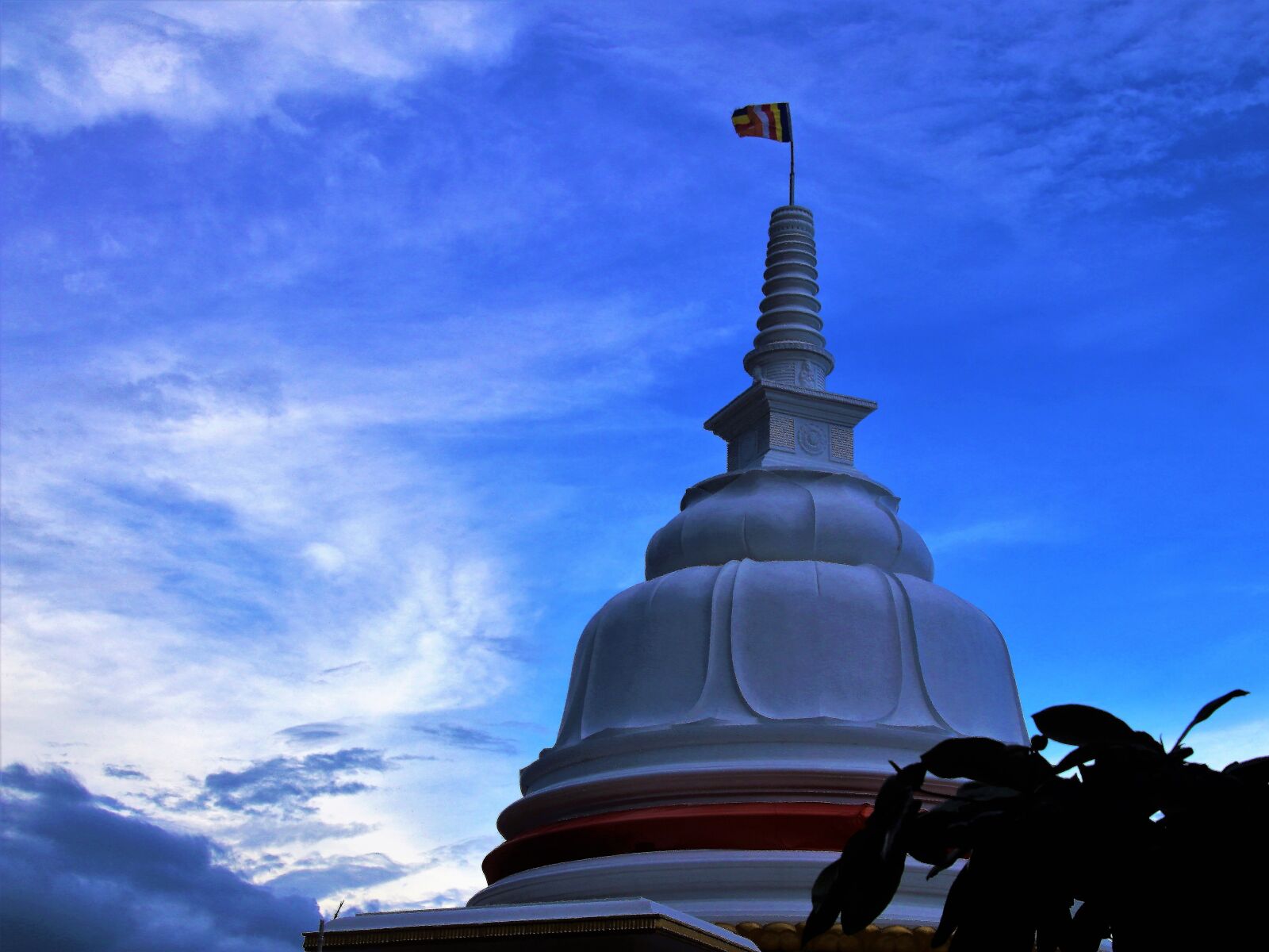 Canon EOS 80D sample photo. Sky, architecture, travel photography