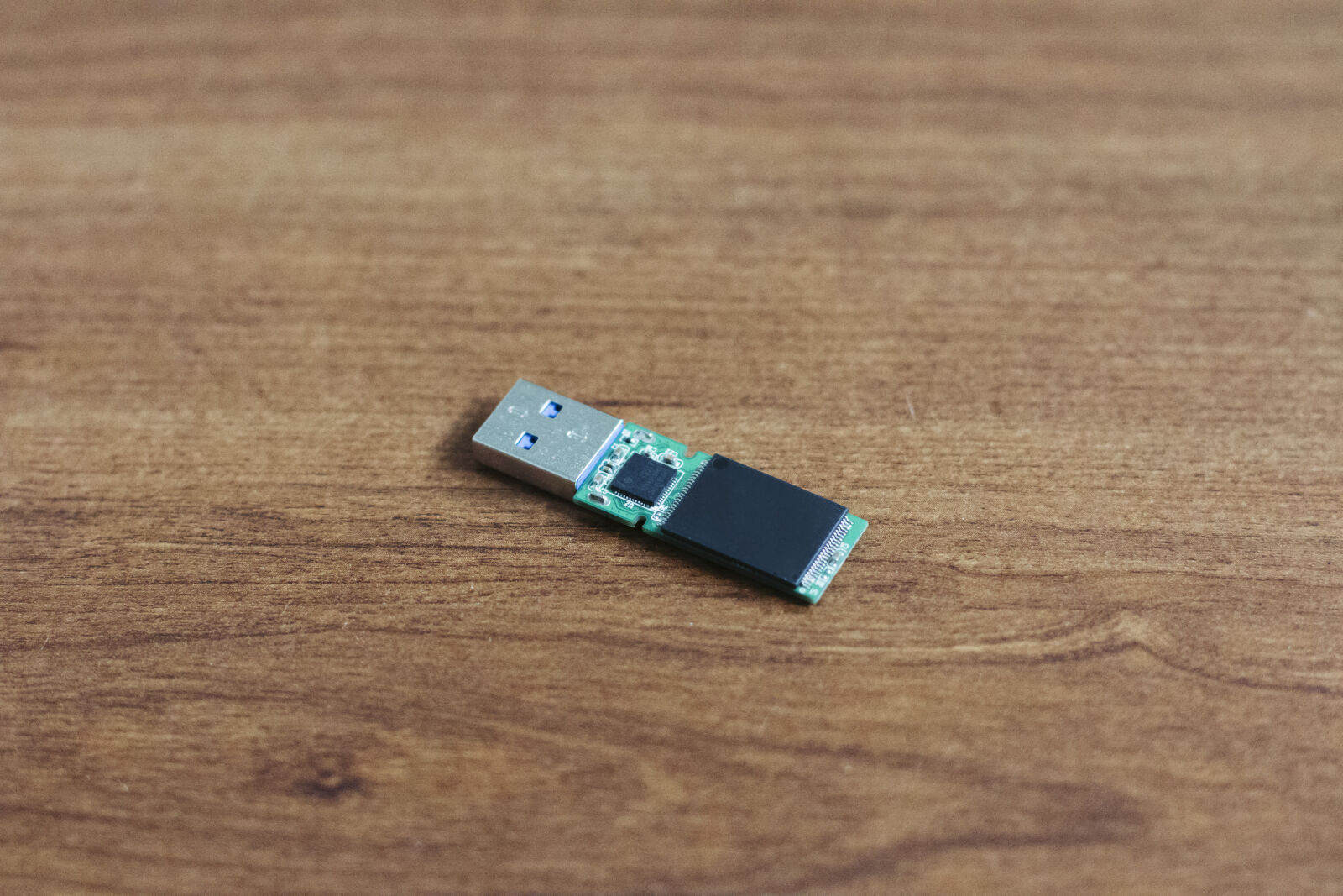Canon EOS 70D + Canon EF 50mm F1.4 USM sample photo. Background, image, circuit, board photography