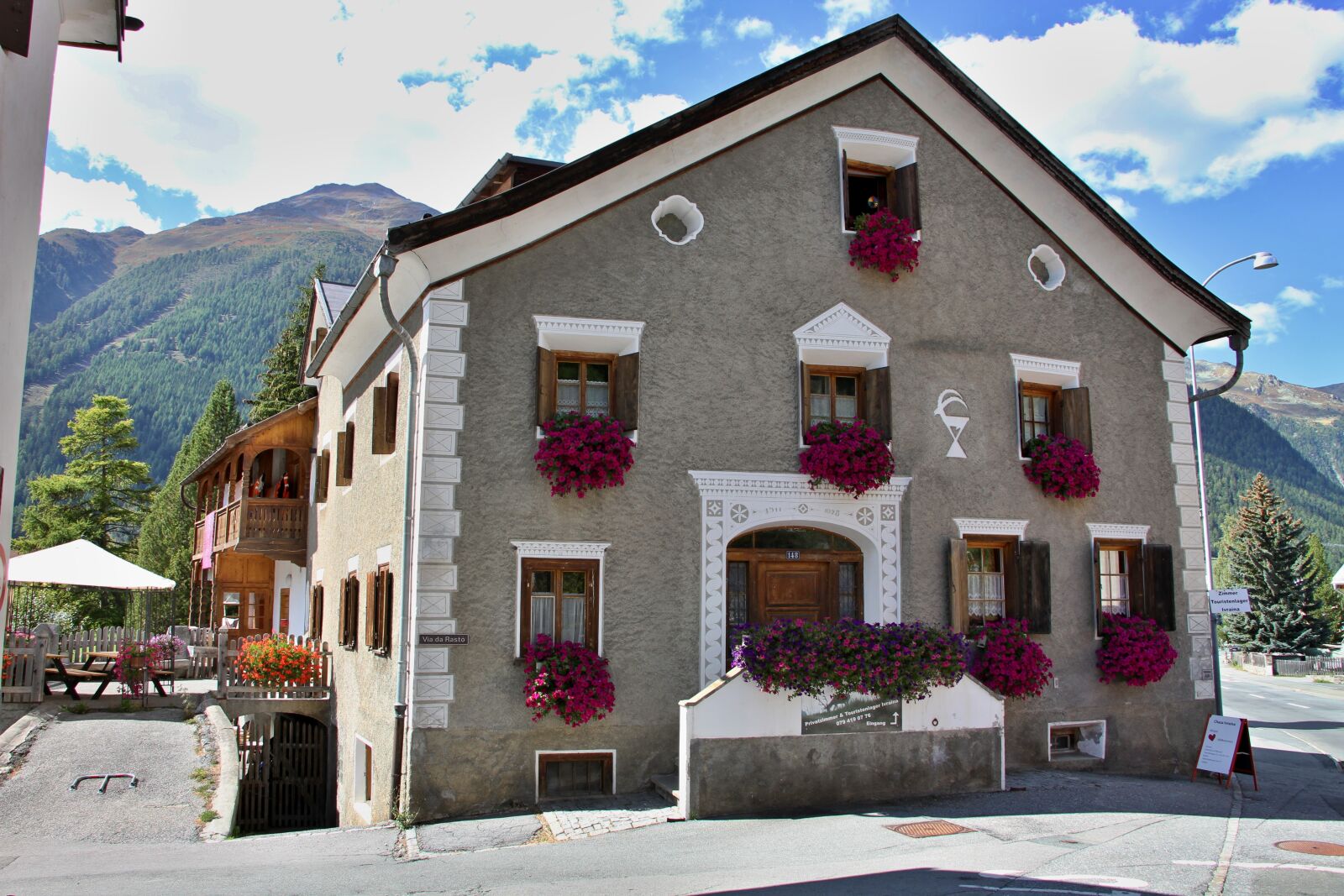 Canon EOS 7D sample photo. House, engadin, facade photography