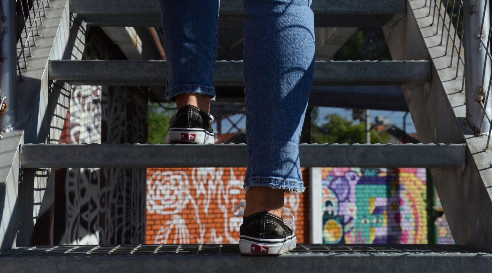Nikon D7000 sample photo. Feet, vans, tennis photography