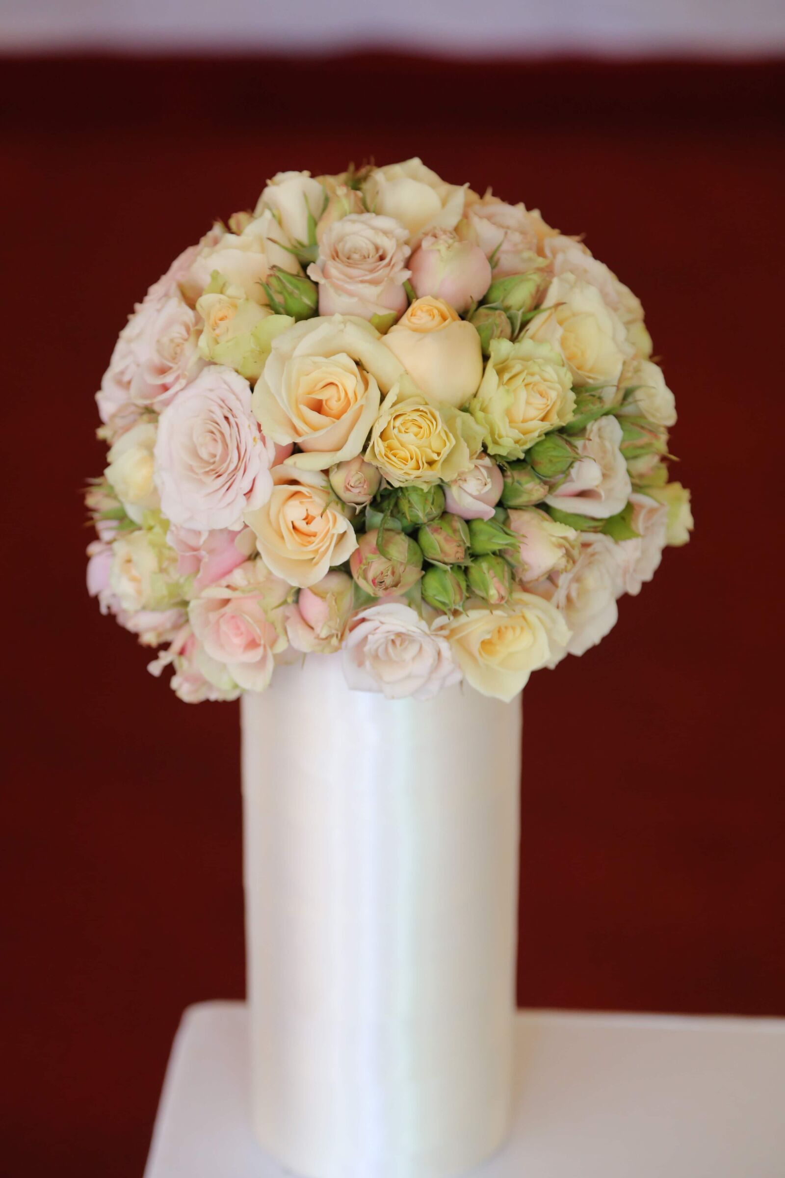 Canon EOS 6D sample photo. White, ceramics, vase, arrangement photography