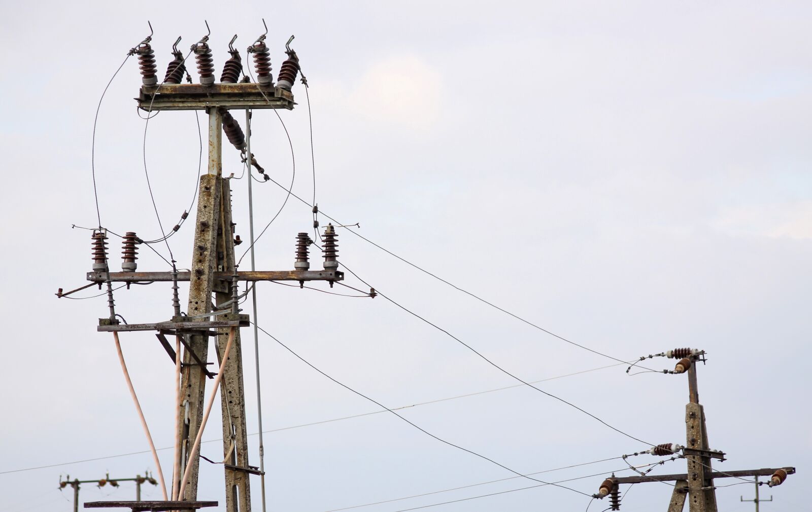 Canon EOS 50D sample photo. Electrician, electricity, building photography