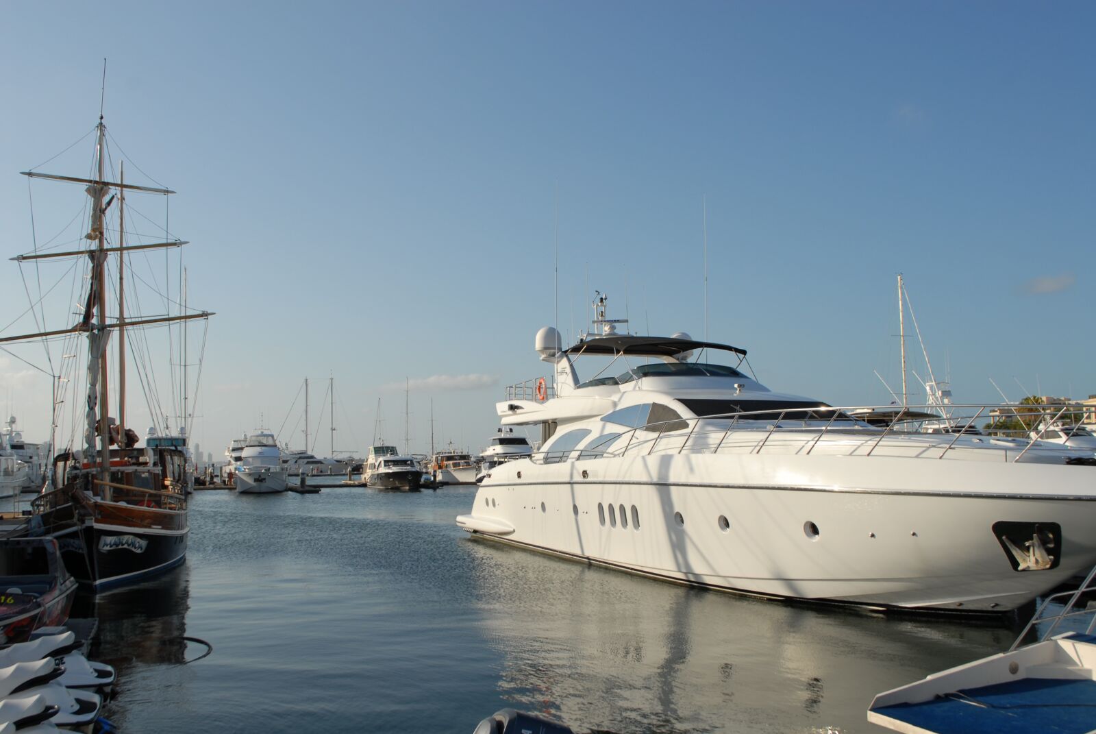 Nikon D200 sample photo. Sea, yacht, sunset photography