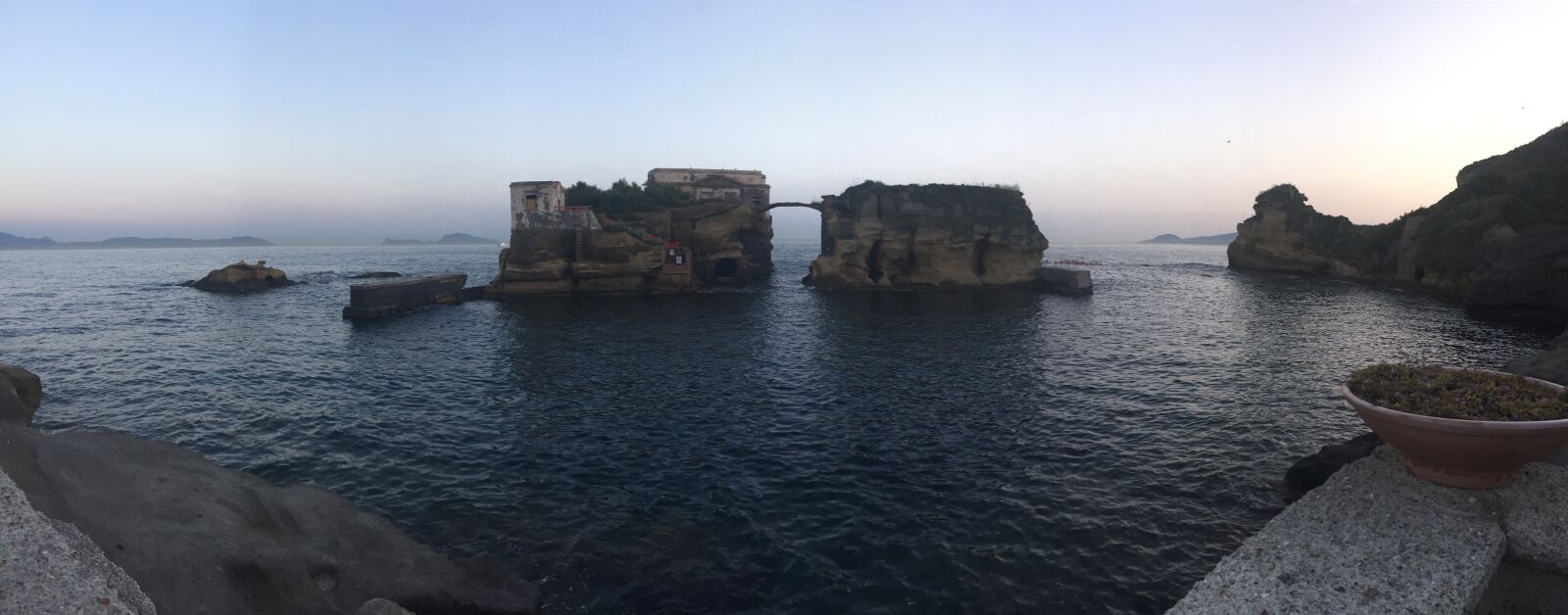 iPhone 6 back camera 4.15mm f/2.2 sample photo. Gaiola, naples, sea photography