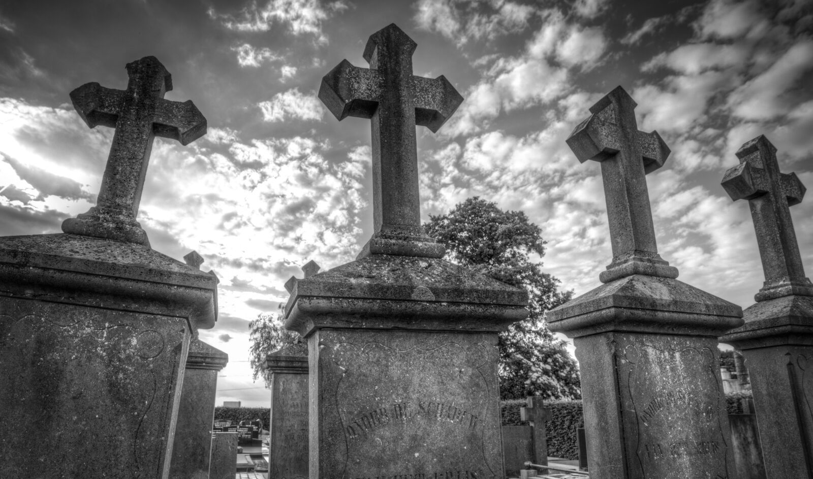 Nikon D610 sample photo. Grave, stones, creepy photography