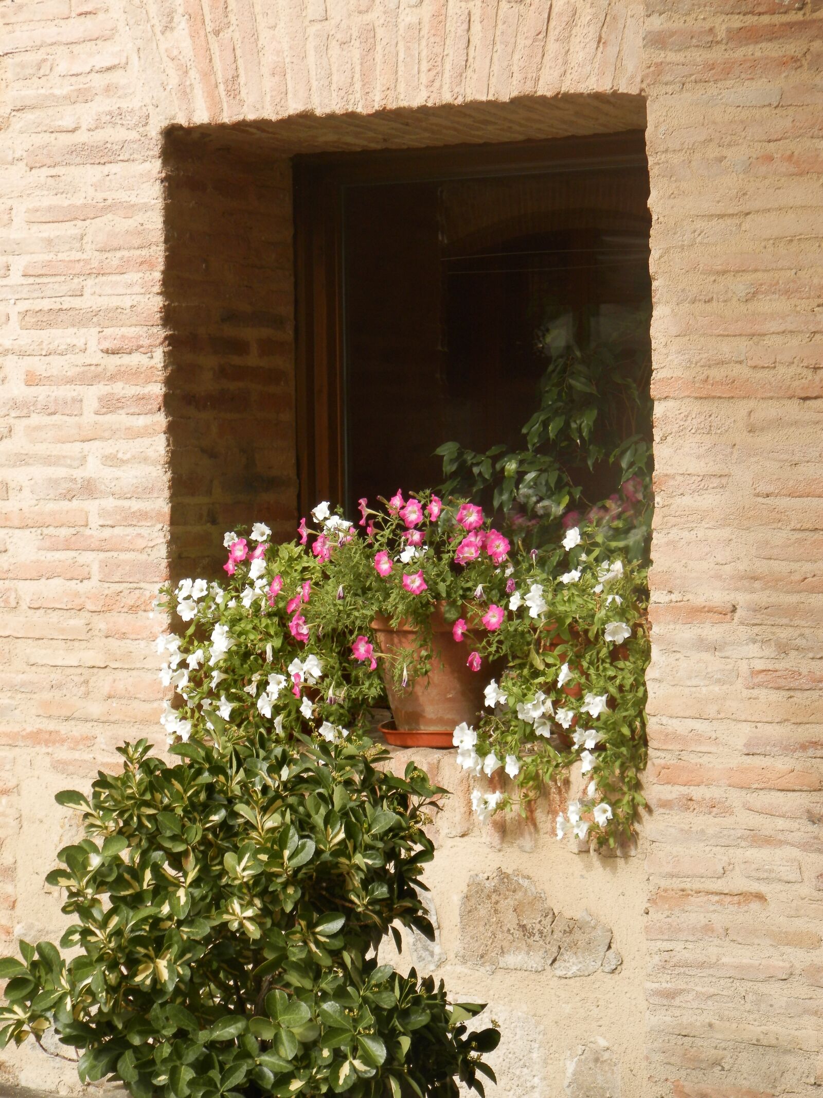 Olympus SP-620UZ sample photo. Architecture, travel, daroca photography