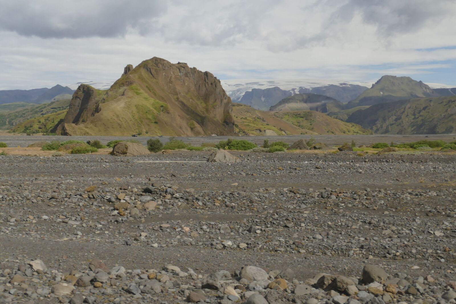 Panasonic Lumix DMC-FZ1000 sample photo. Iceland, thor mark, landscape photography