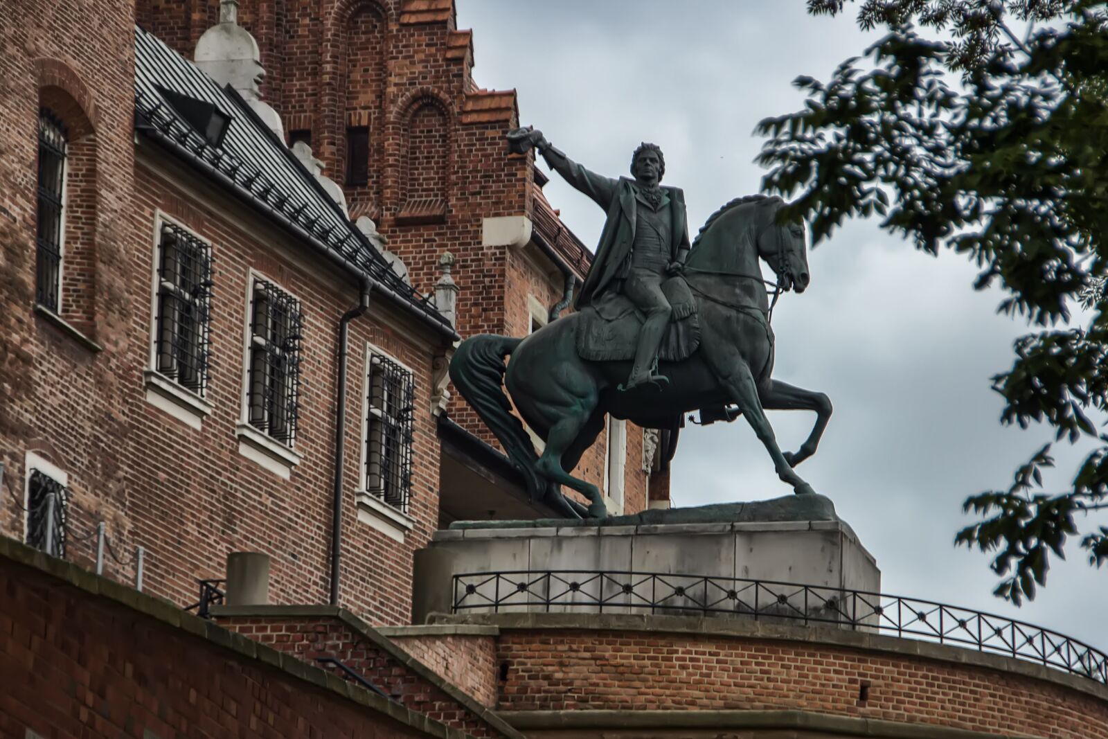 Canon EOS 600D (Rebel EOS T3i / EOS Kiss X5) sample photo. Wawel, krakow, poland photography