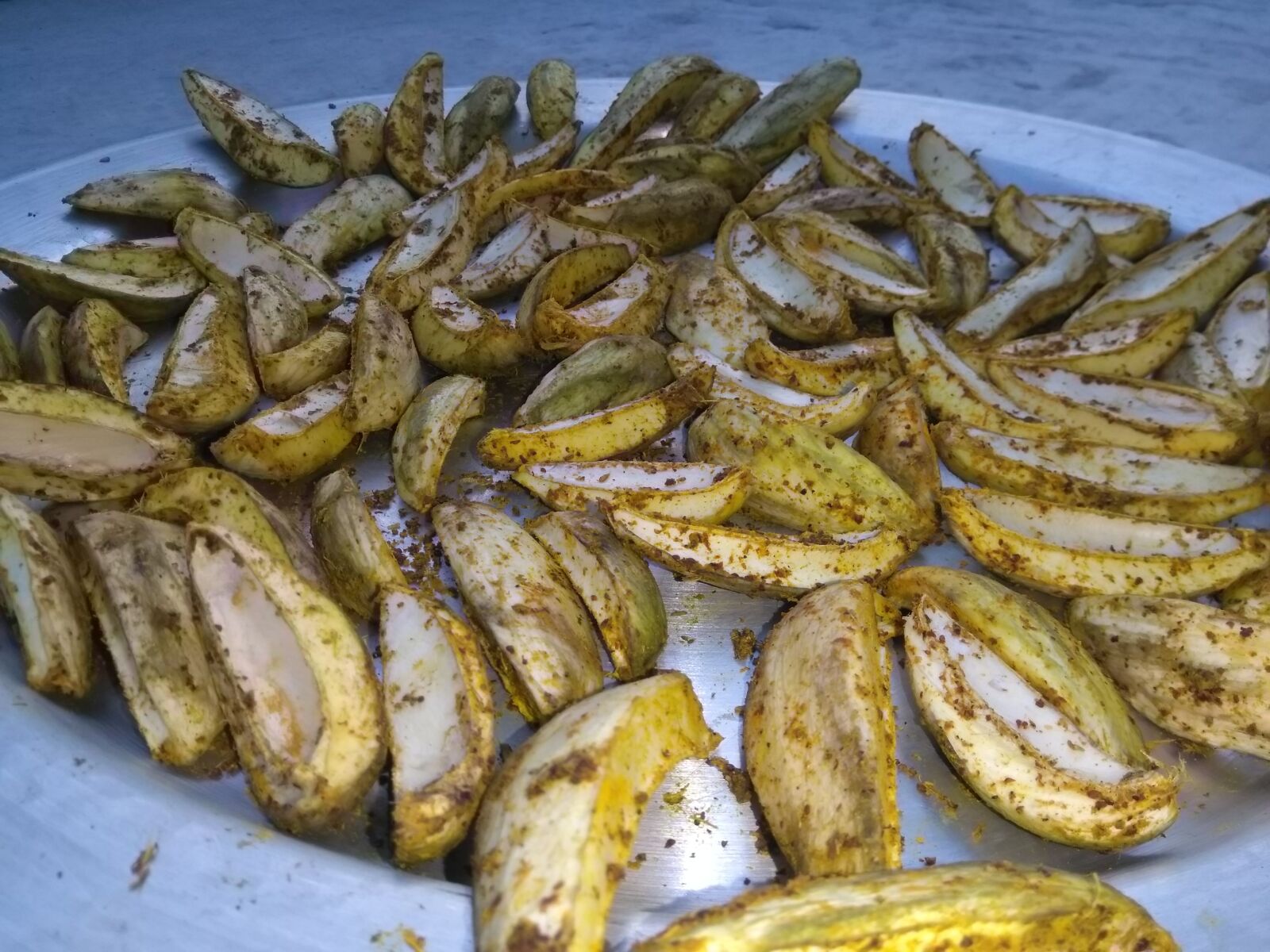 HMD Global Nokia 5 sample photo. Mango, mango slice, mango photography