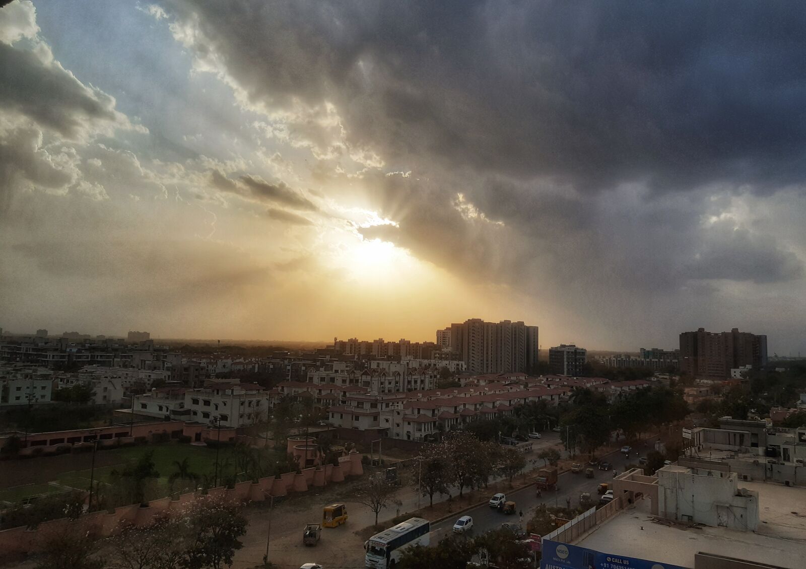 Samsung Galaxy A30 sample photo. Sunset, sky, nature photography