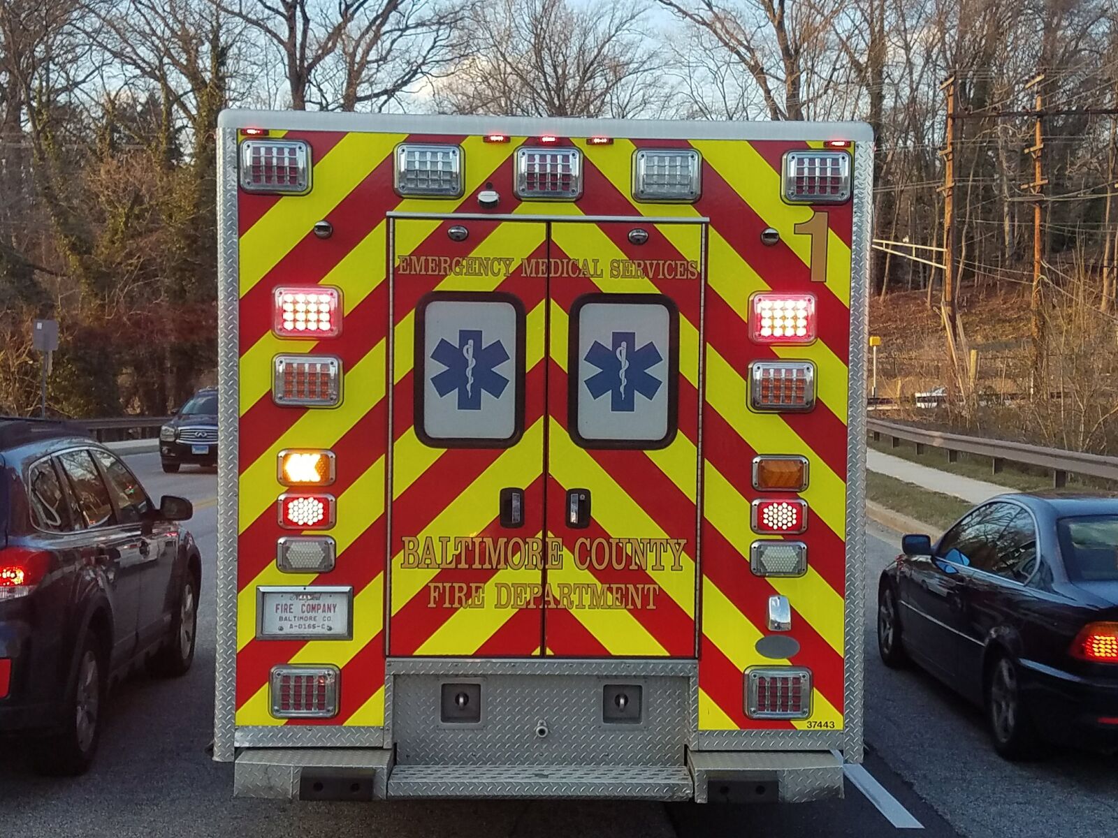 Samsung Galaxy S7 Edge sample photo. Ambulance, ambo, vehicle photography