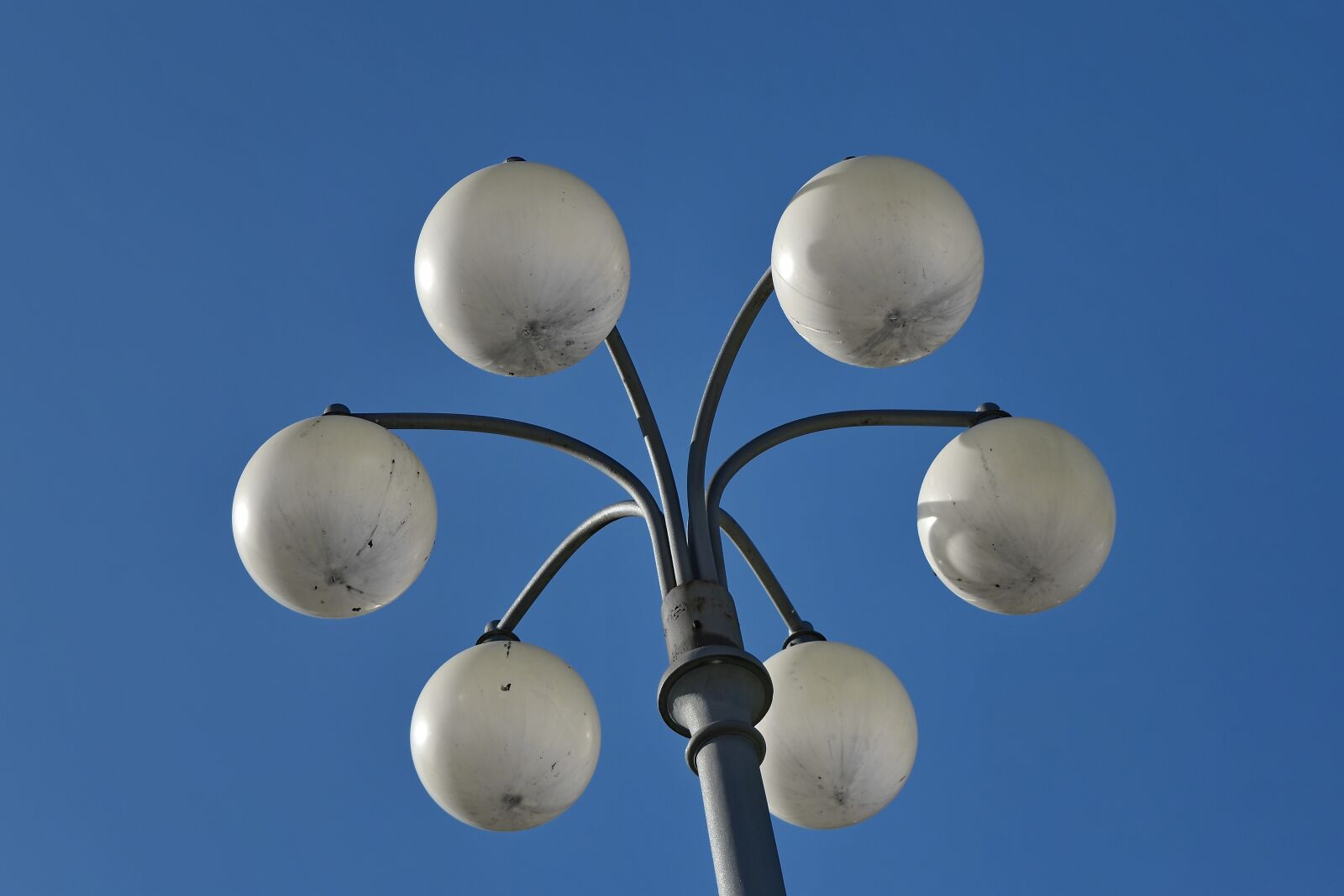 Nikon D5500 sample photo. Blue sky, cast iron photography