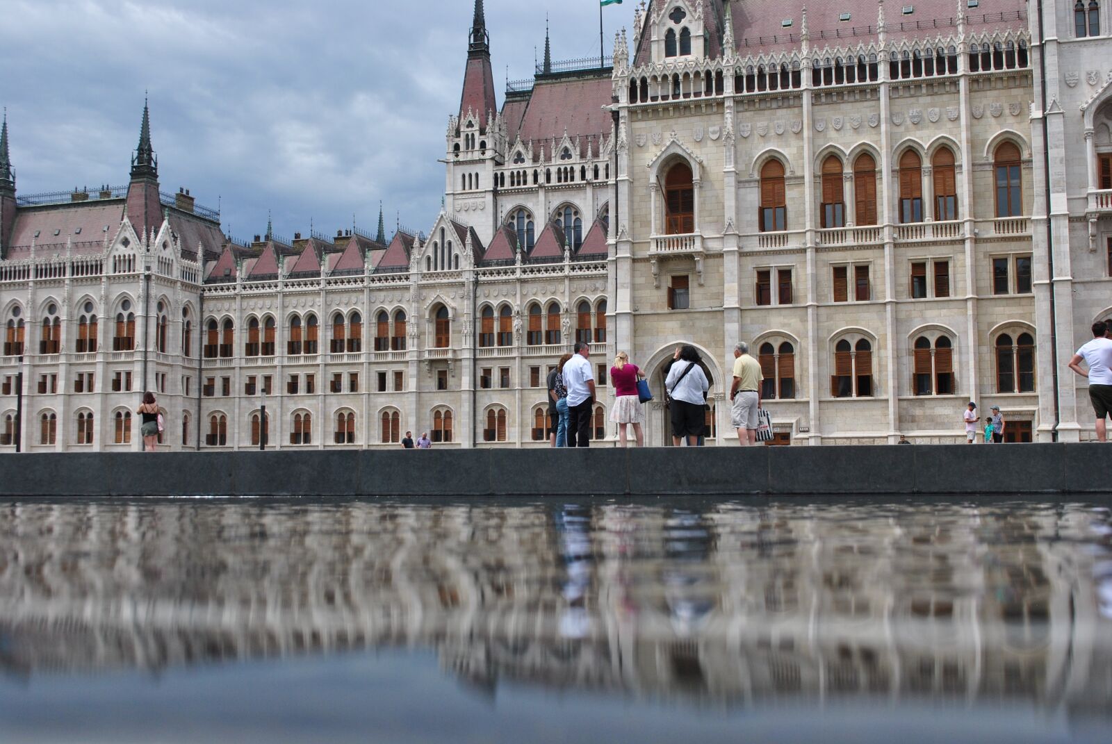 Nikon D3000 sample photo. Memorial site, kossuth square photography