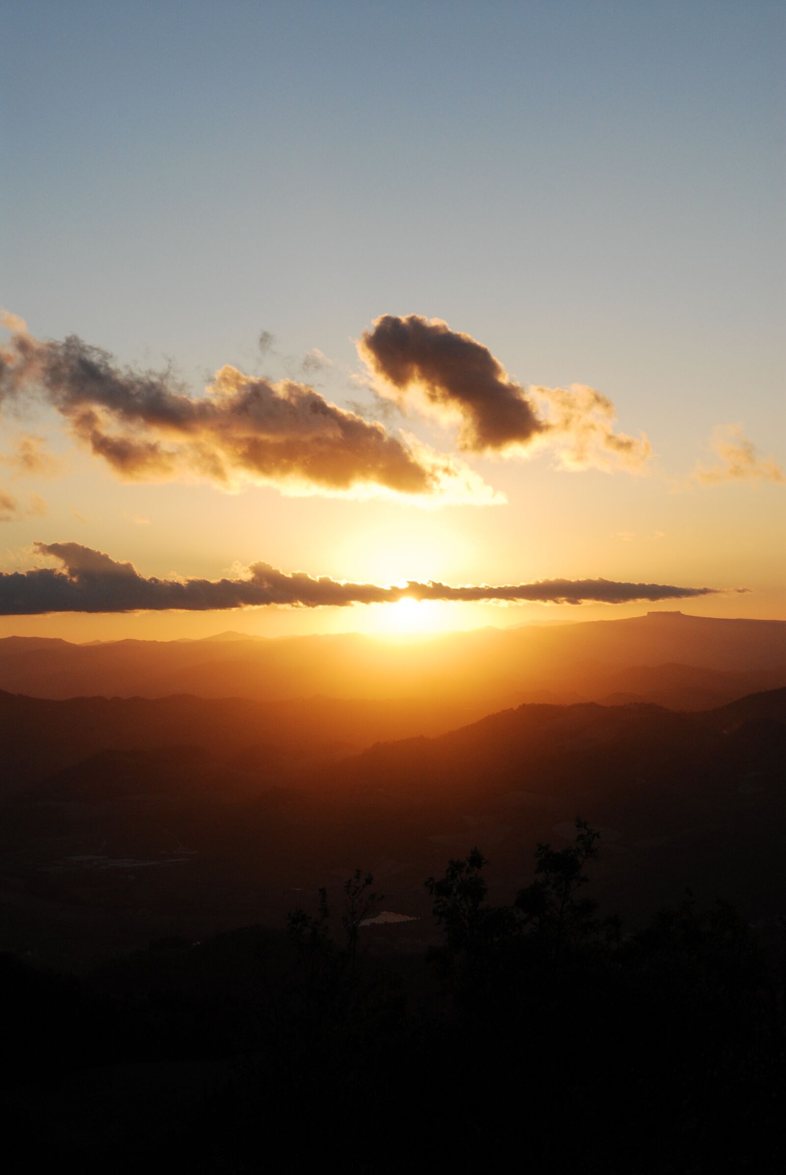 Nikon D200 sample photo. Sun, sunset, sunrise photography