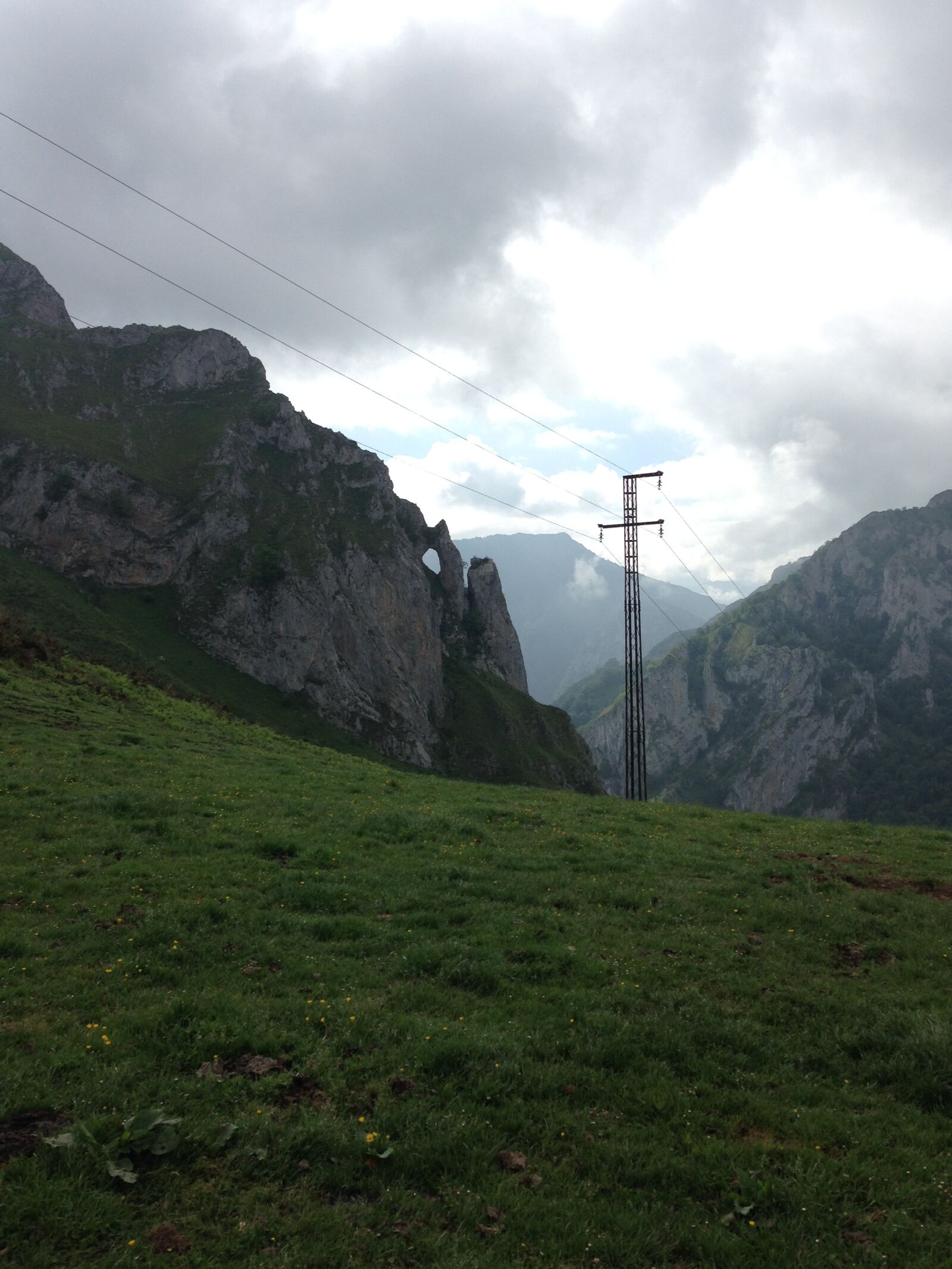 iPhone 5 back camera 4.12mm f/2.4 sample photo. Mountain, nature, adventure photography