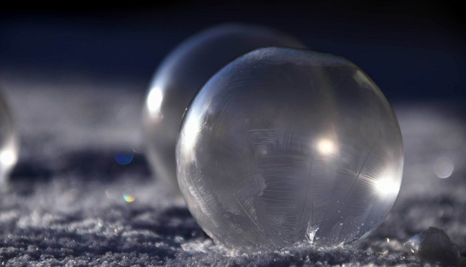 Nikon D3300 sample photo. Ball, winter, cold, snowflake photography