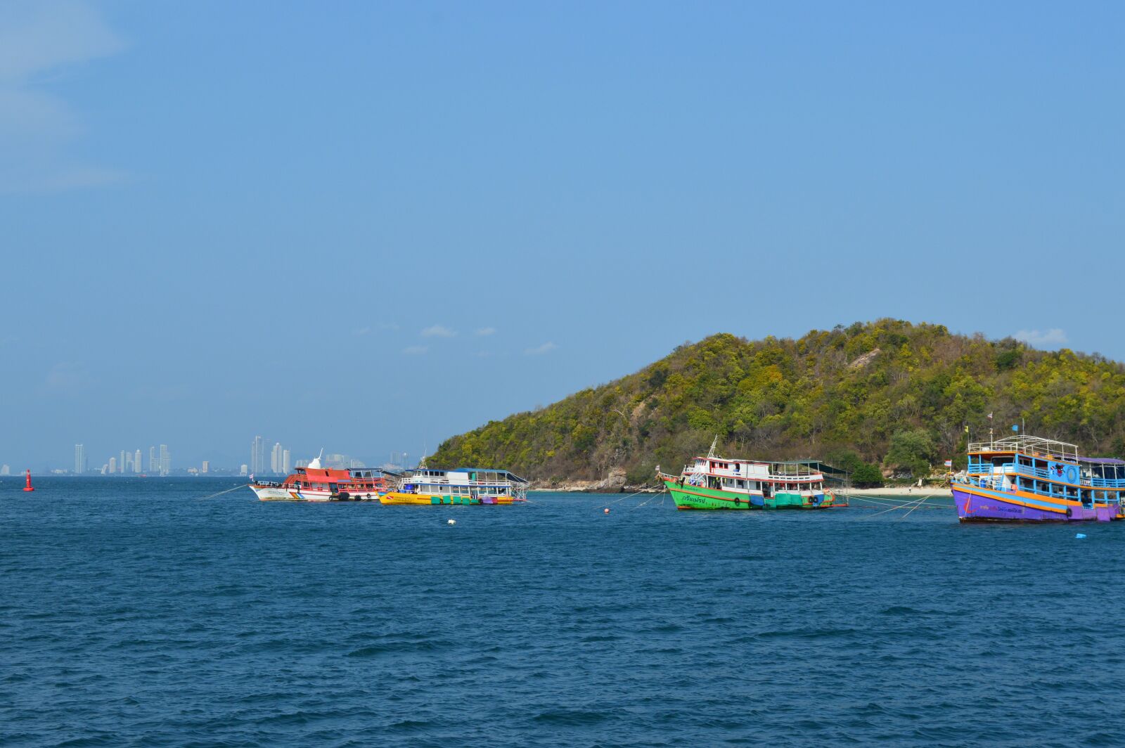 Nikon D3200 sample photo. Pattaya, bay, pier photography
