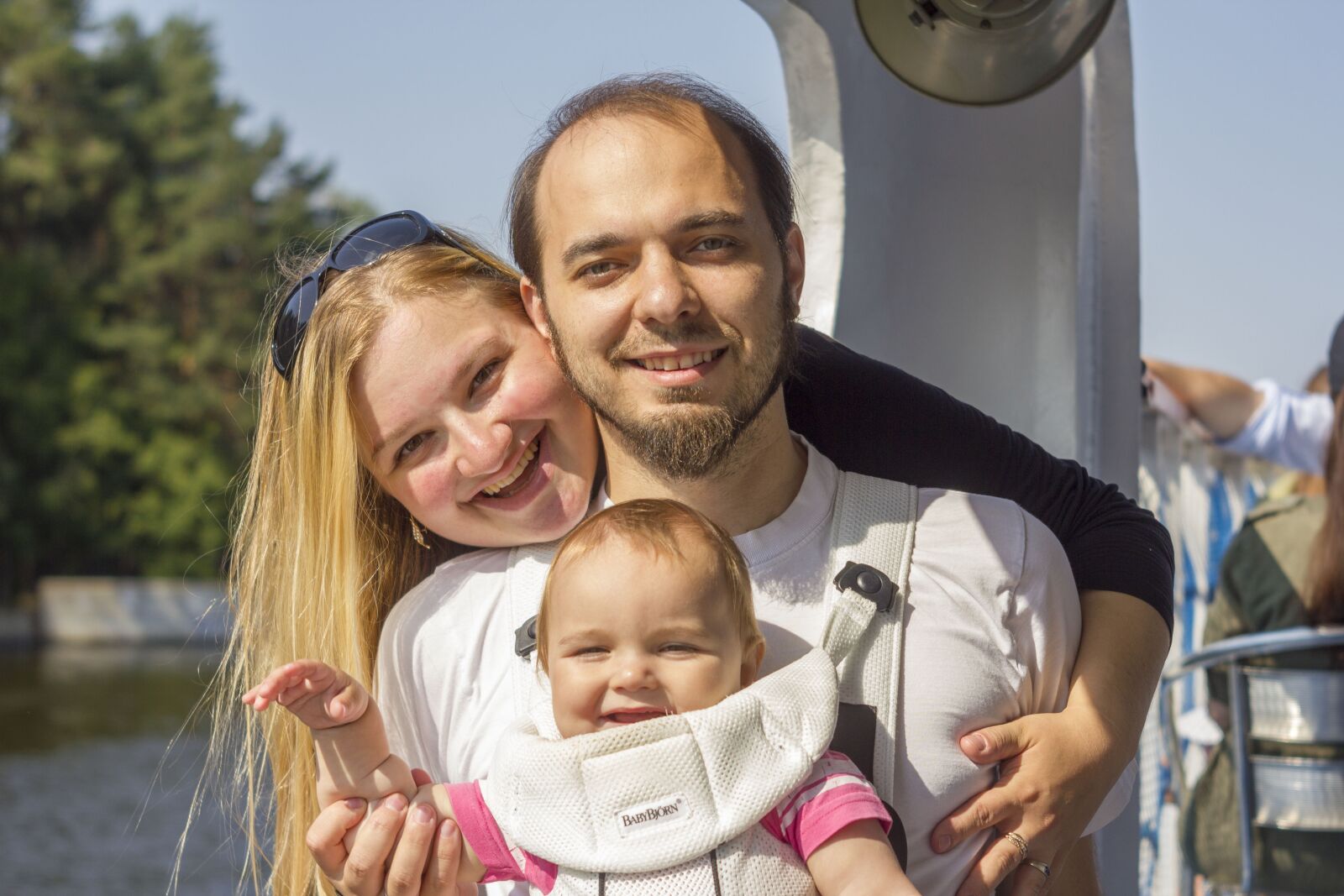 Canon EOS 550D (EOS Rebel T2i / EOS Kiss X4) sample photo. Family, stroll, baby photography