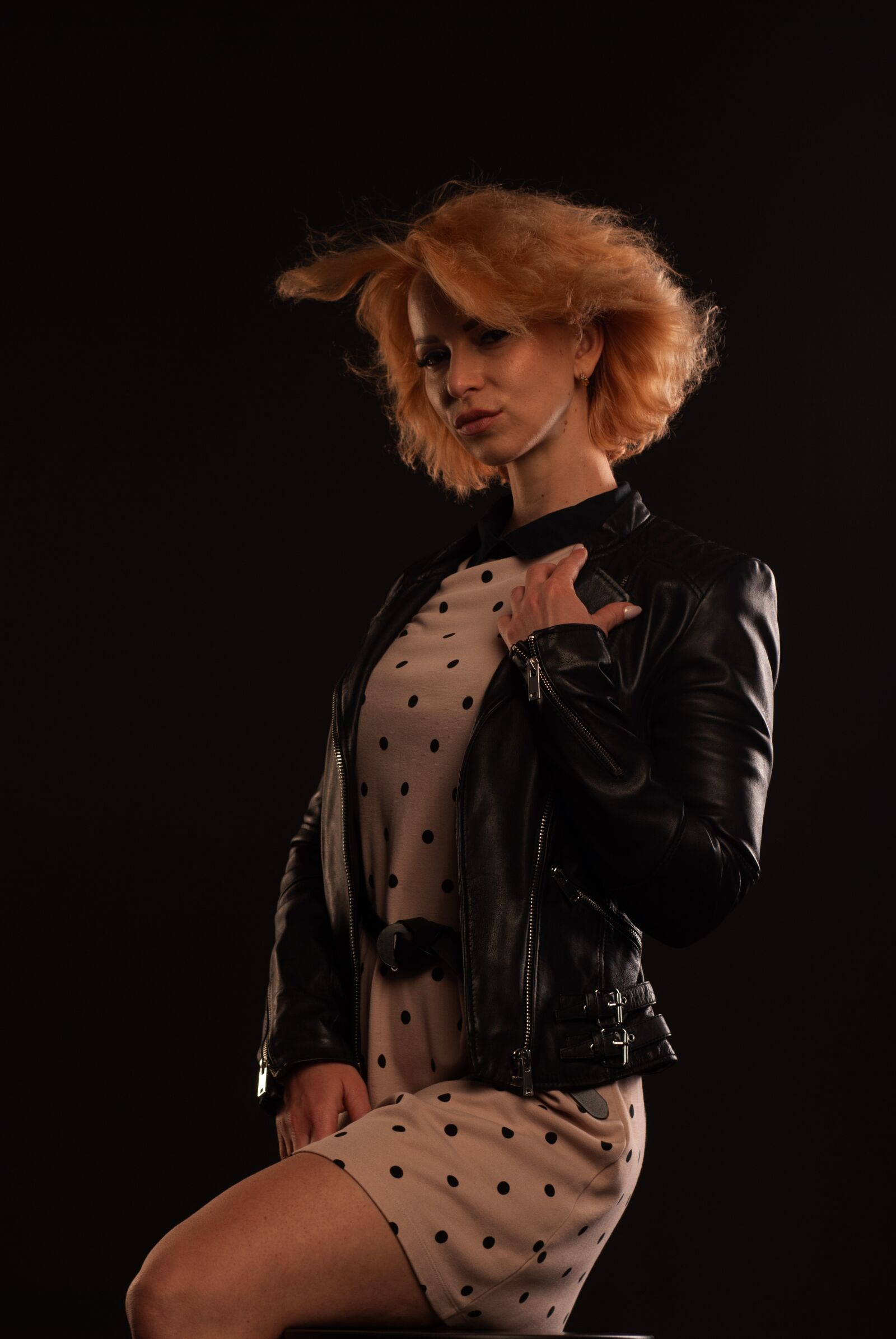 Nikon D80 sample photo. Portrait, black background, posture photography