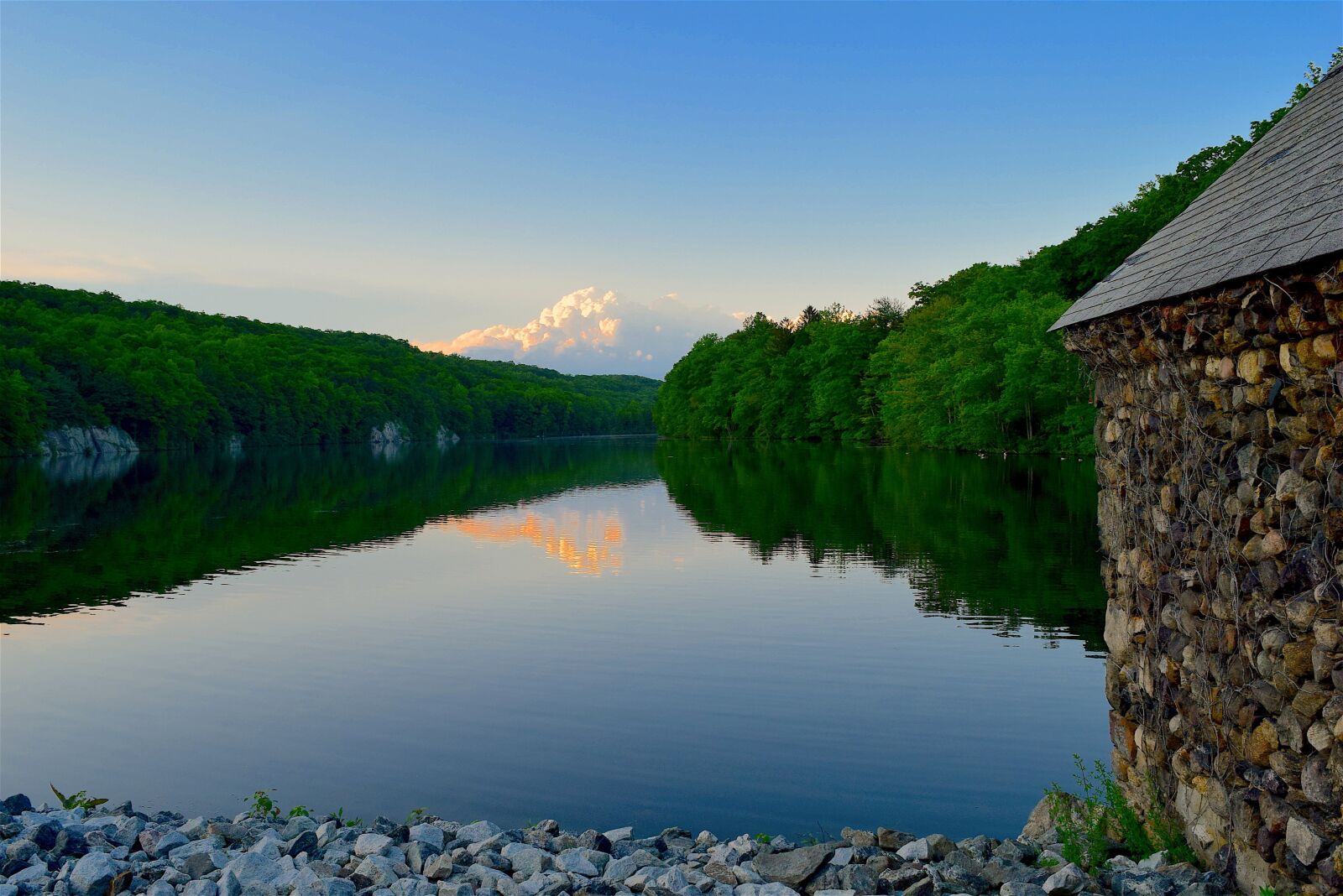 Nikon D3300 sample photo. Lake, sunset, clouds photography