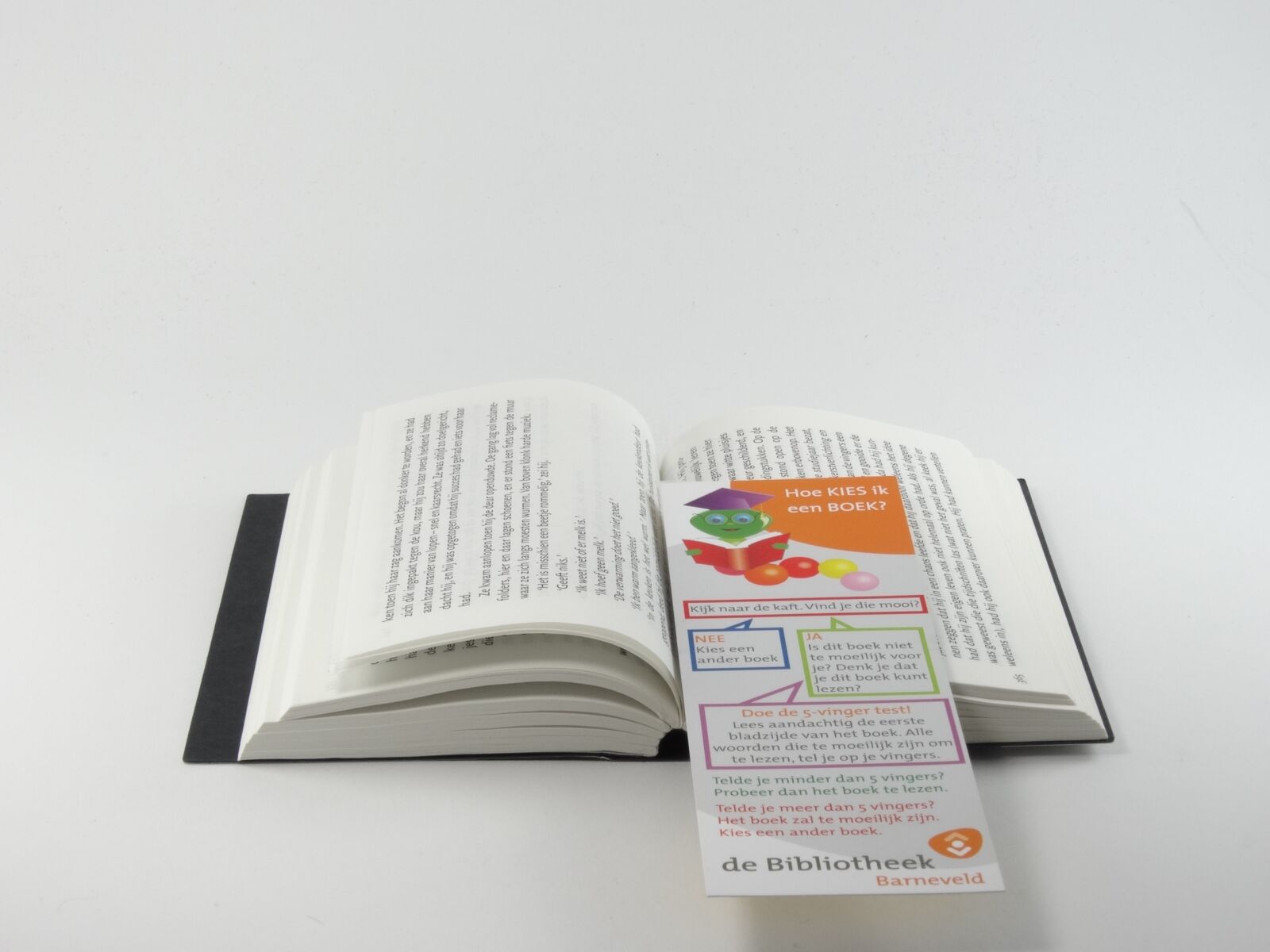 Sony Cyber-shot DSC-HX300 sample photo. Book mark, bookmarks, read photography