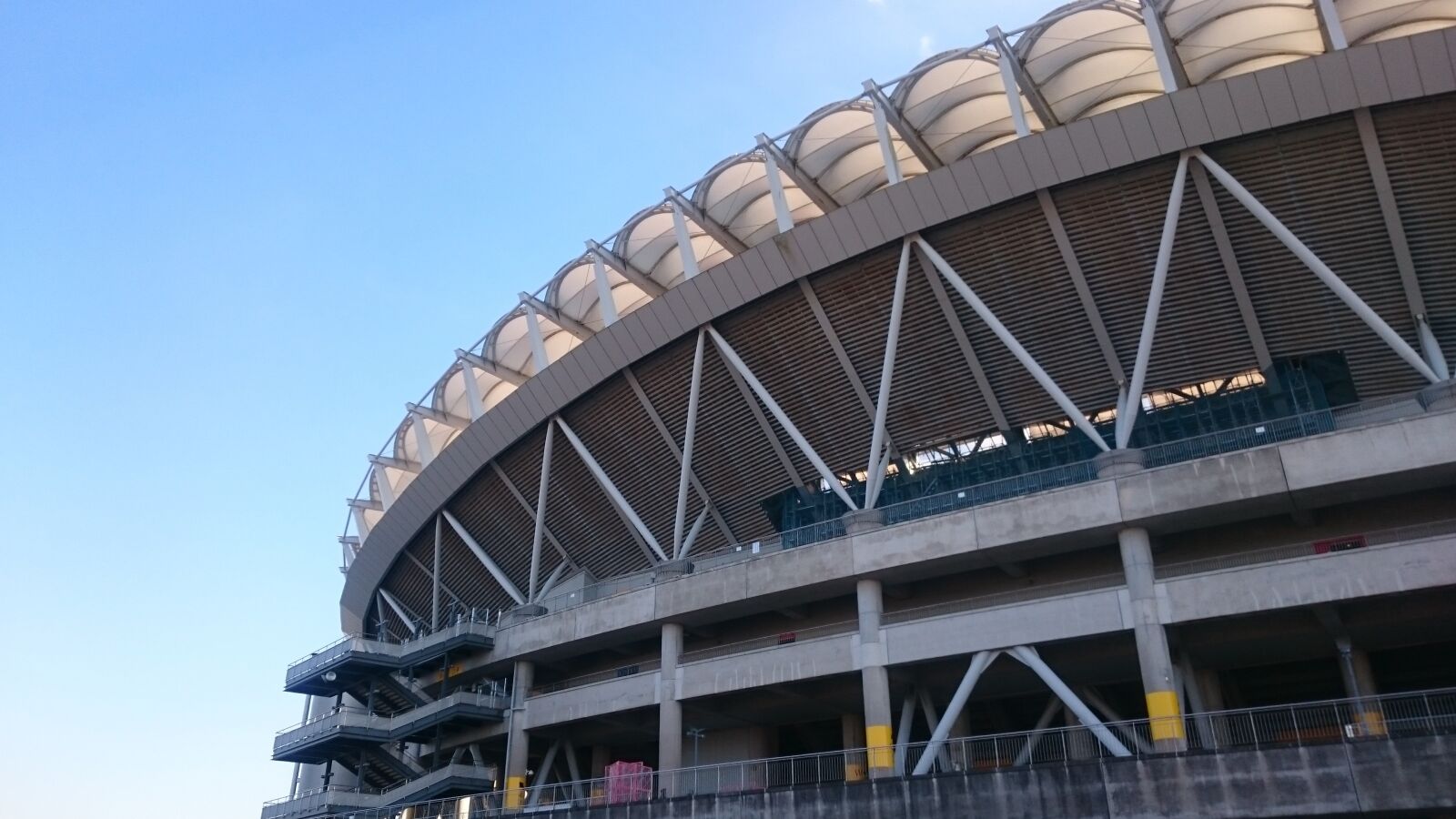 Sony Xperia Z3 sample photo. Stadium, football, watch photography